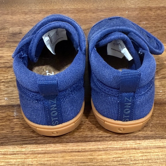 Stonz Navy Blue Kids Sneakers - Picture 5 of 6